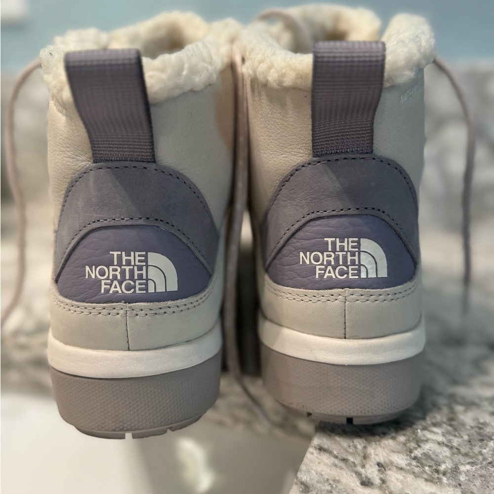 North Face Sherpa Lined Boots